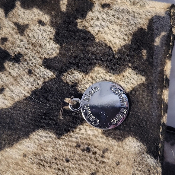 Calvin Klein snake print scarf 72" x 21" - Picture 5 of 9